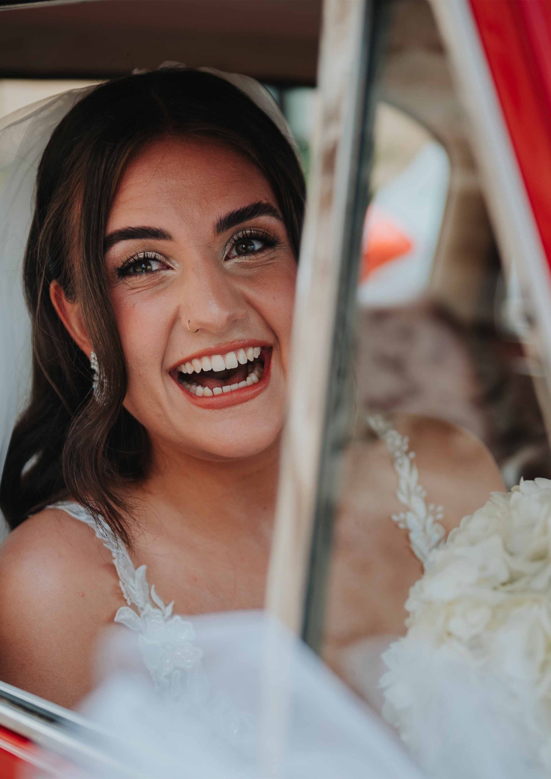 Sposa che sorride